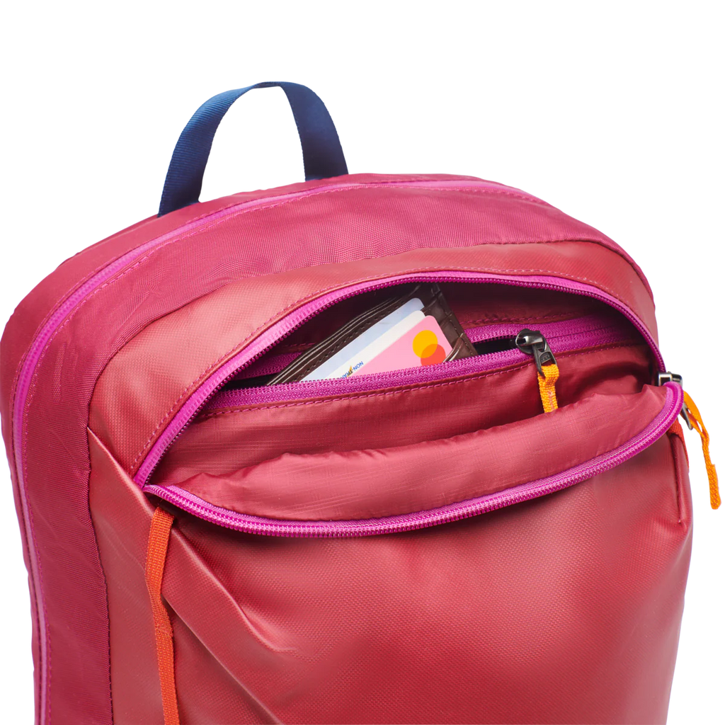 Vaya 18L Backpack - Cada Día