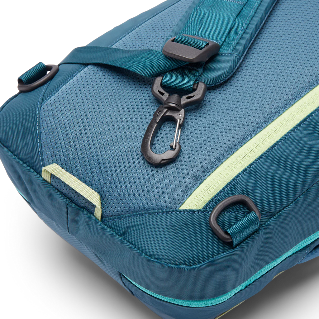 Chasqui 13L Sling - Cada Día