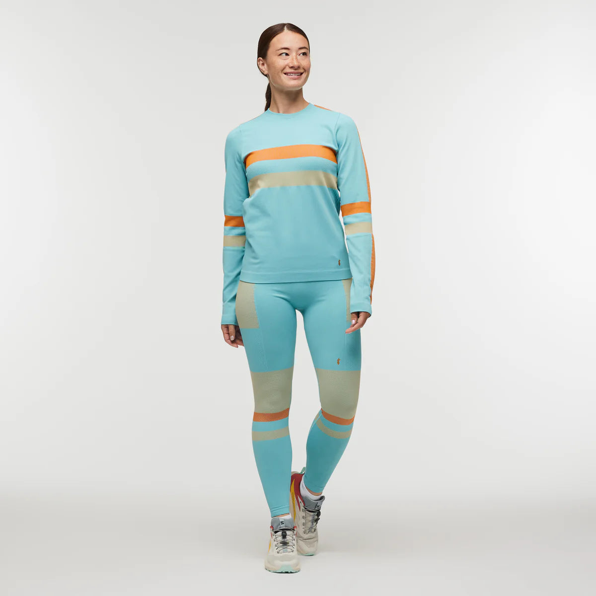 Debajo Seamless Baselayer Crew - Women's