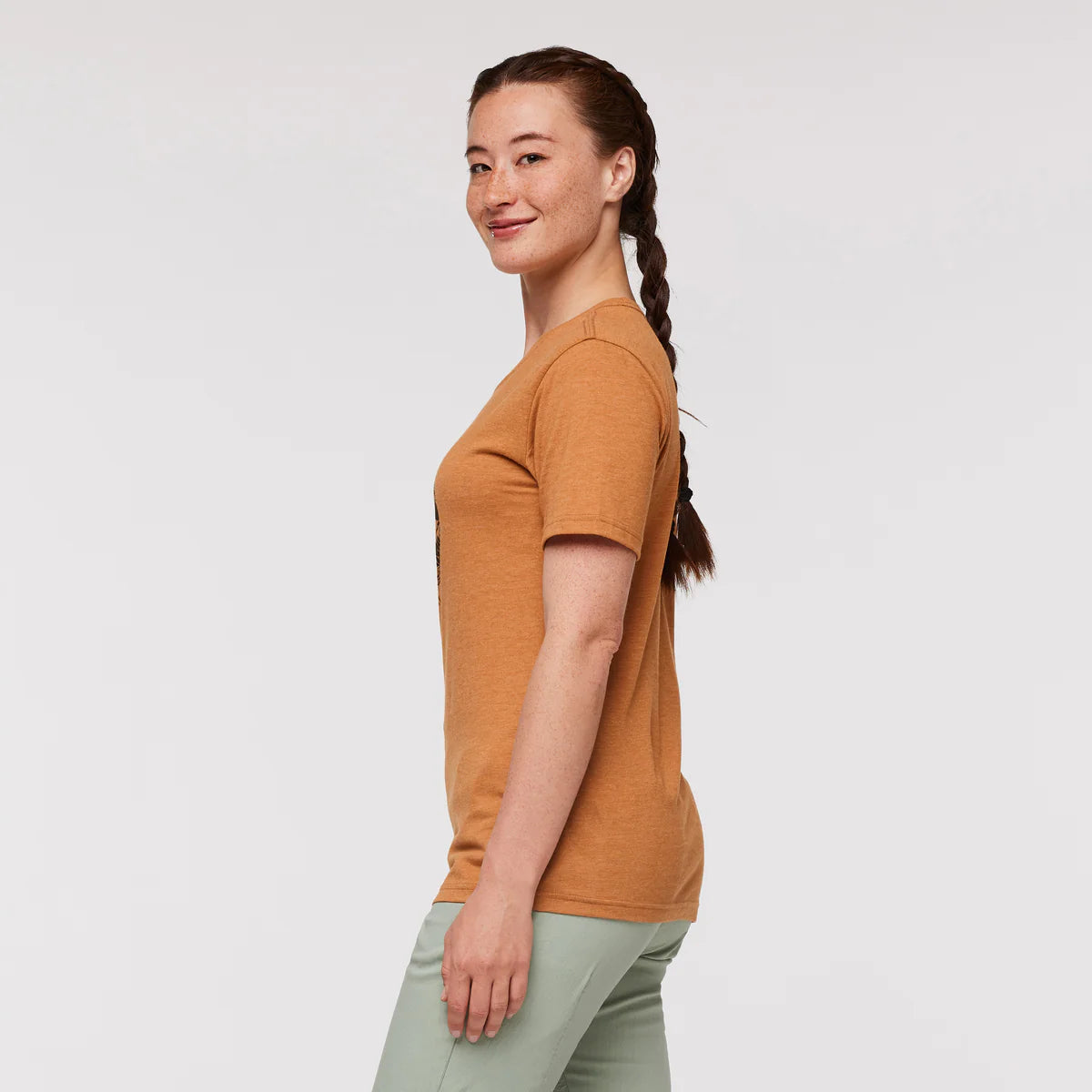 Traveling Llama T-Shirt - Women's