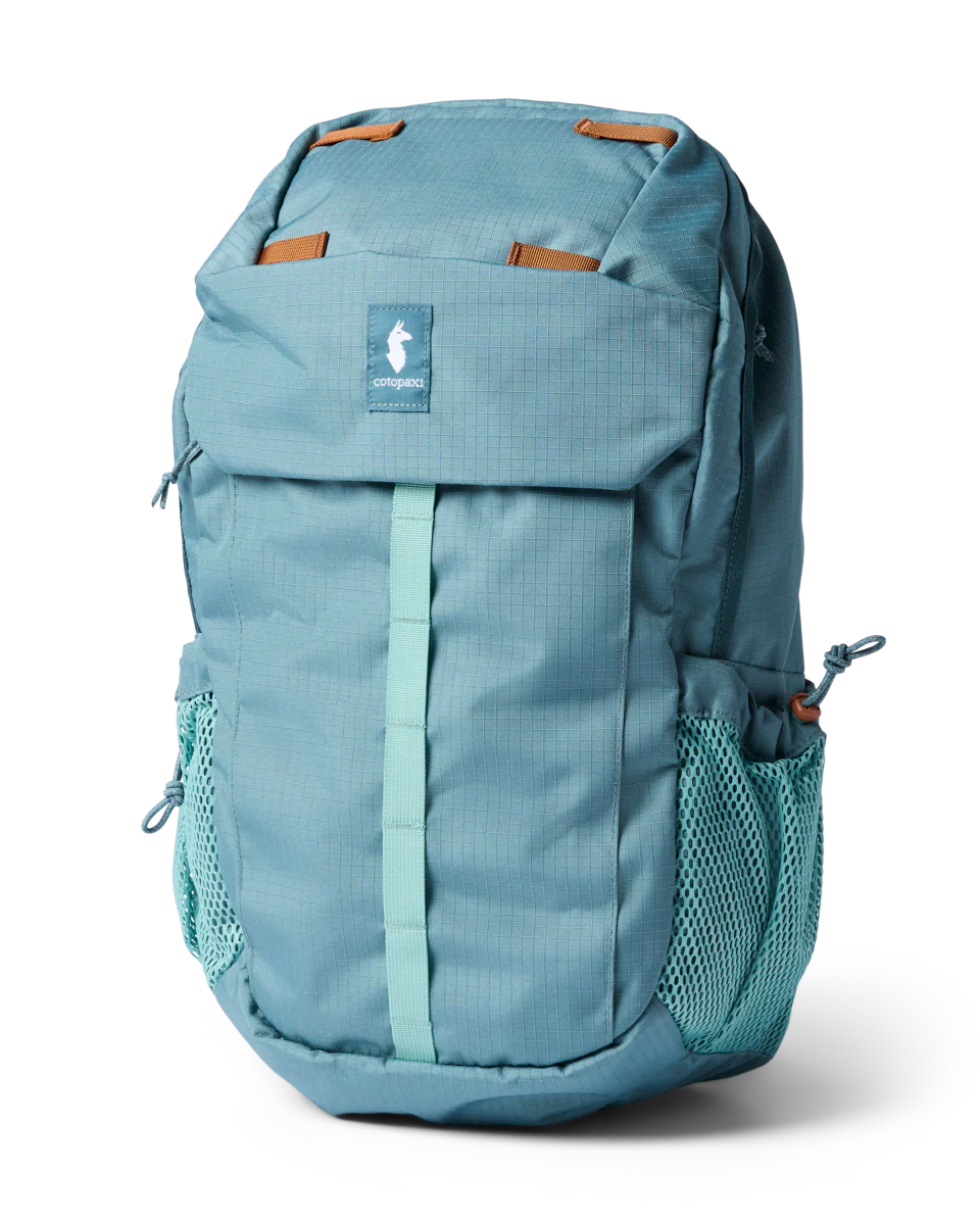 Clase 28L Daypack