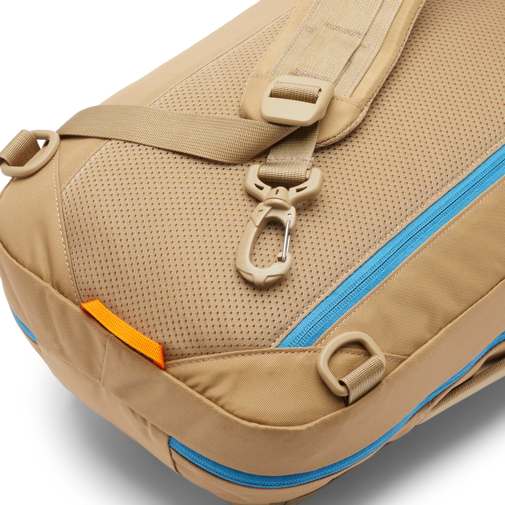 Chasqui 13L Sling - Cada Día