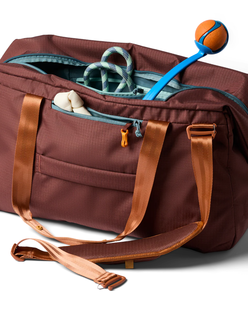 Viaje 45L Travel Duffel