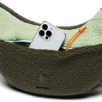 High Pile Fleece 6L Crescent Bag
