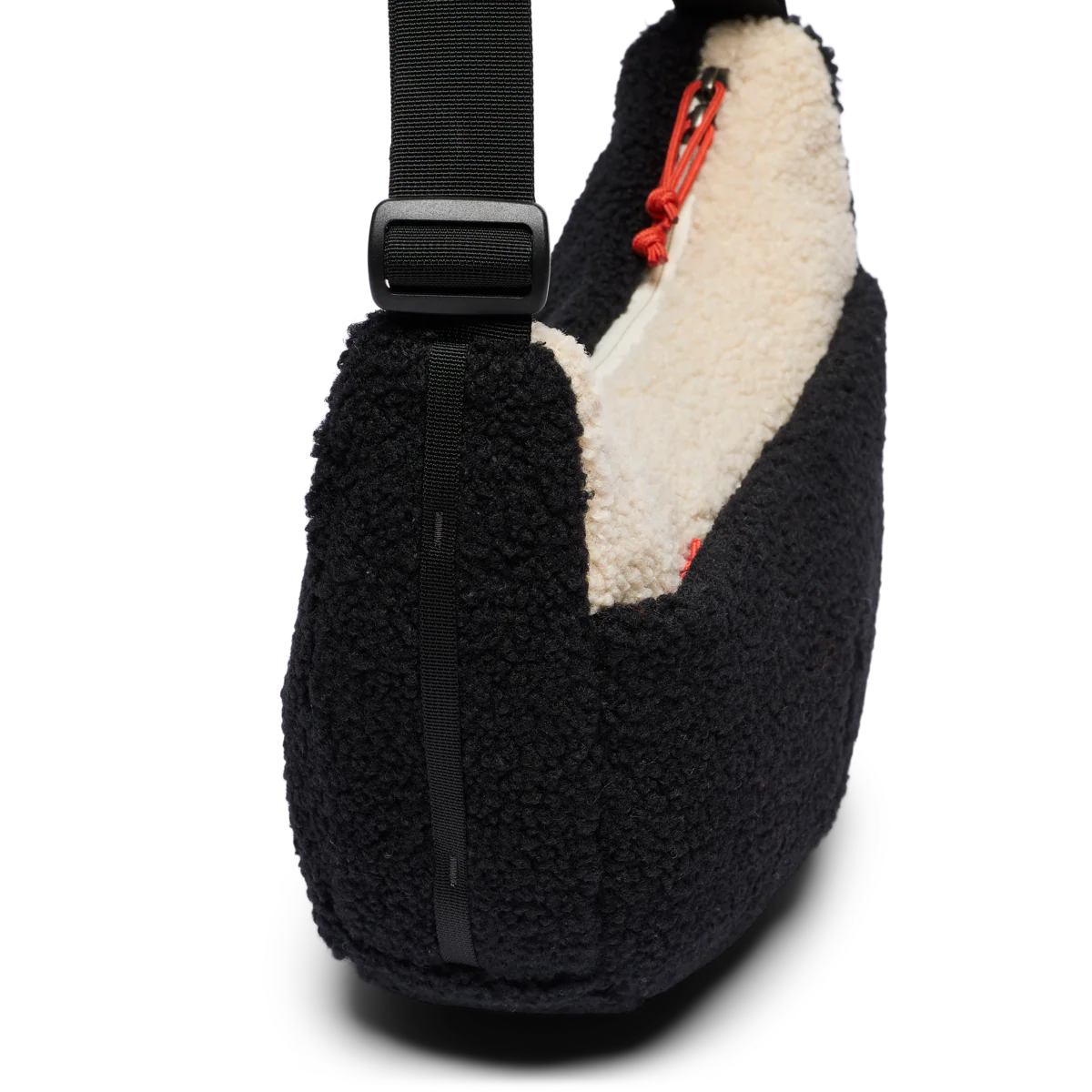 High Pile Fleece 6L Crescent Bag