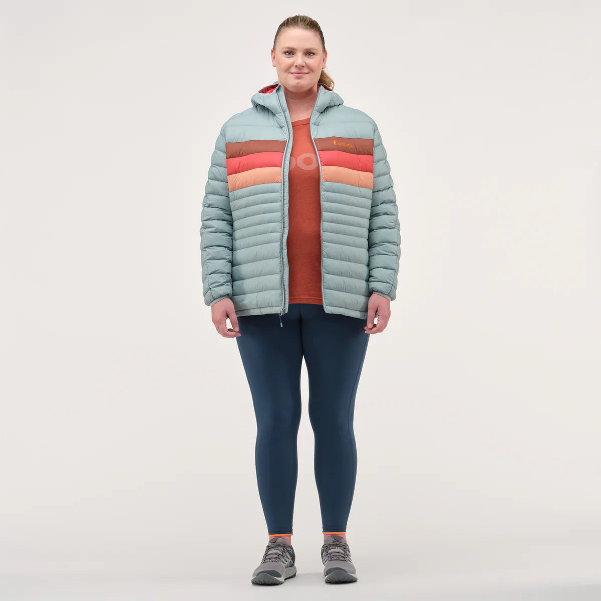 Fuego Hooded Down Jacket - Women's