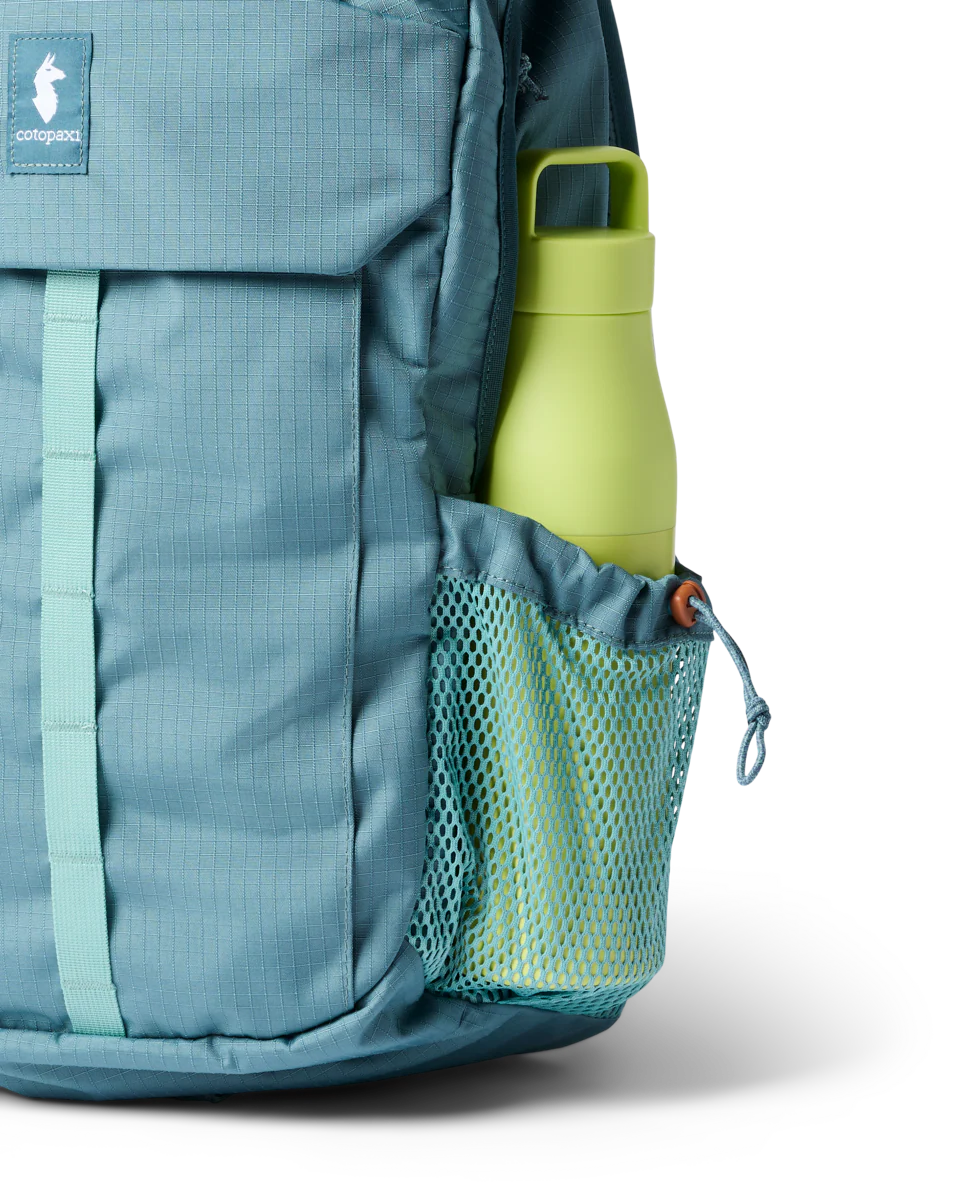 Clase 28L Daypack