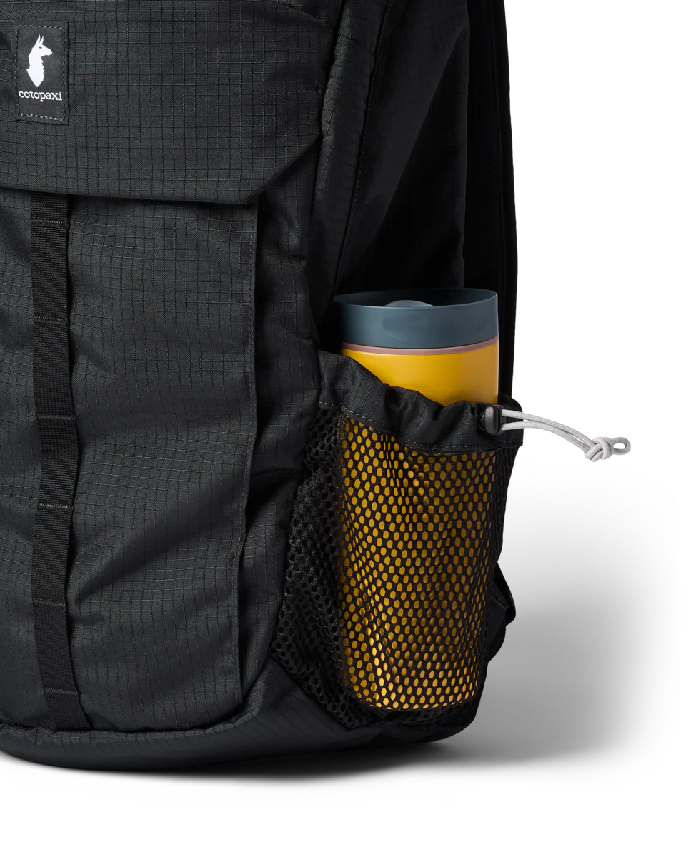 Clase 28L Daypack