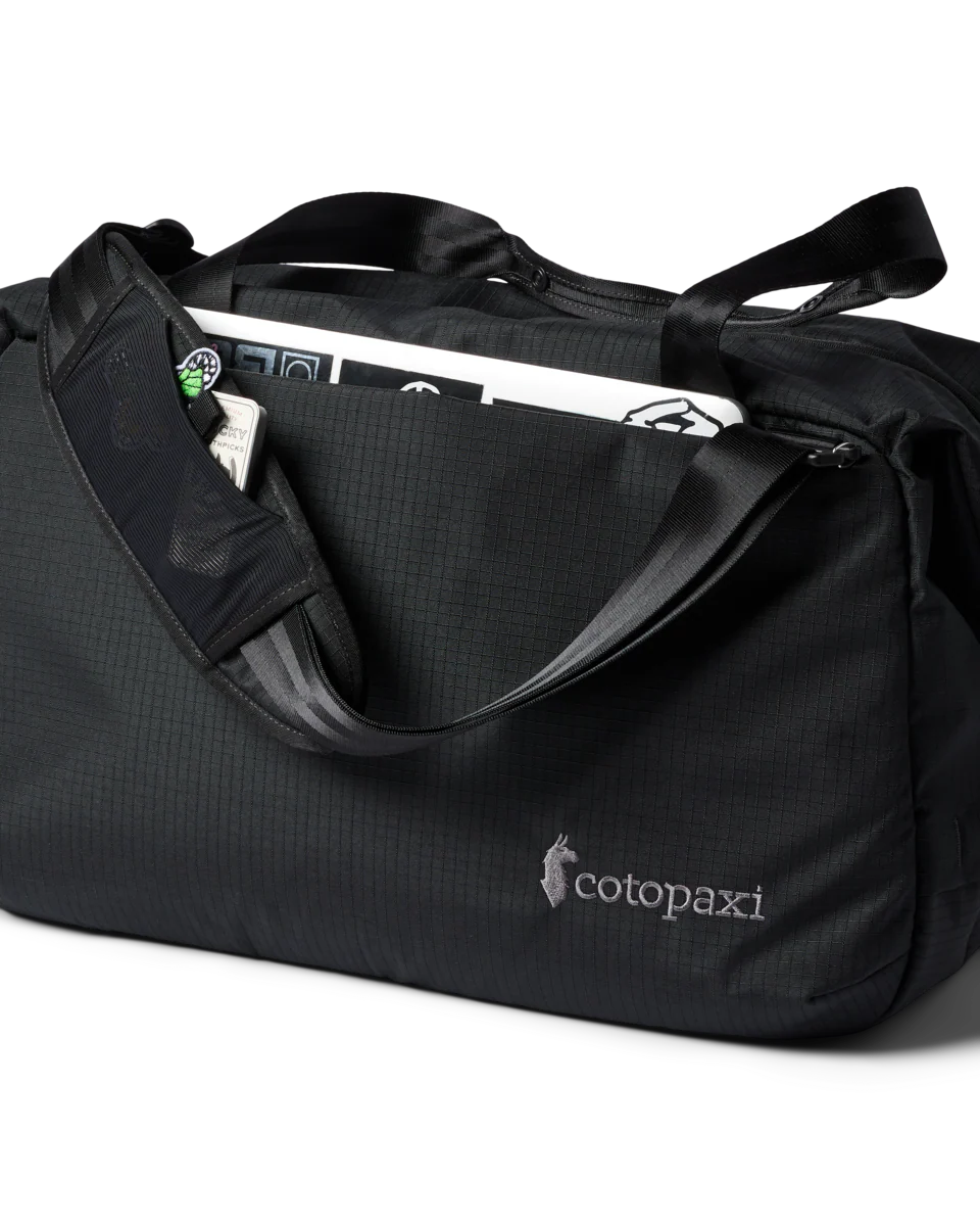 Viaje 35L Travel Duffel